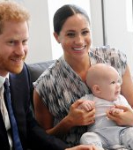 Bebelușul Archie la prima ieșire în public: seamănă leit cu tatăl său, Prințul Harry
