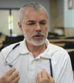 Dr. Mihai Craiu: ”Dr. Google nu a vindecat nici o urgenţă majoră, la nici un copil din lume. Dar a omorât mai mulţi copii prin decizia eronată a părinţilor lor”