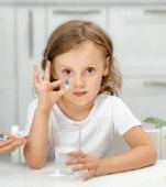 Antibioterapia la copii. Impactul antibioticelor asupra microbiotei intestinale și cum putem sa îi protejăm pe copii