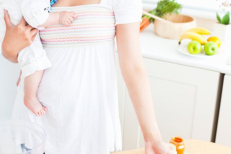 5 grupe de alimente obligatorii pentru mame care doar ce au nascut