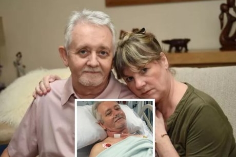 Victima unui atac de cord, chemata la serviciu de pe patul de spital