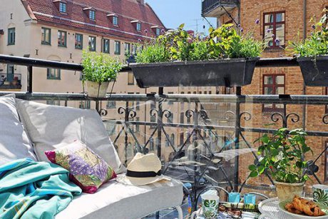 100 de idei uimitoare de amenajare a unui balcon mic