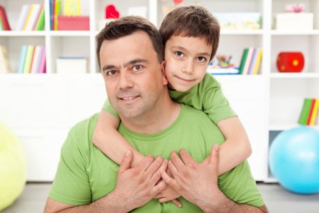 15 sfaturi despre relatii pe care tatii ar trebui sa le dea fiilor