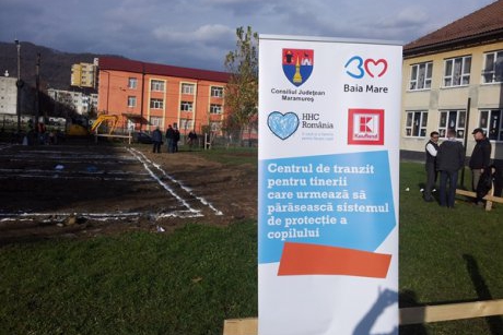 Printr-o initiativa comuna a HHC Romania si Kaufland, in Baia Mare a demarat oficial constructia Centrului de tranzit pentru tinerii care parasesc sistemul de protectie 