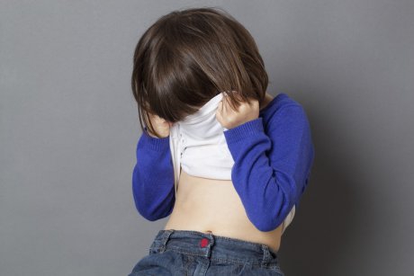 Cand este timpul sa eviti nuditatea in fata copilului? 