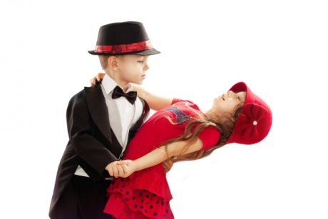 Dansurile pentru copii: beneficii, stiluri, preturi