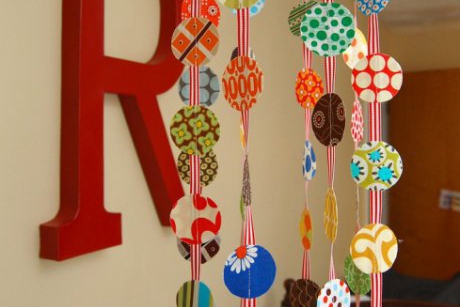 10 idei de decoratiuni handmade pentru camera bebelusului