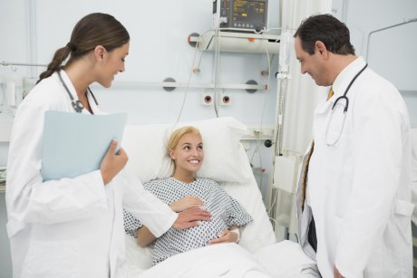 Beneficiile nașterii la un spital privat
