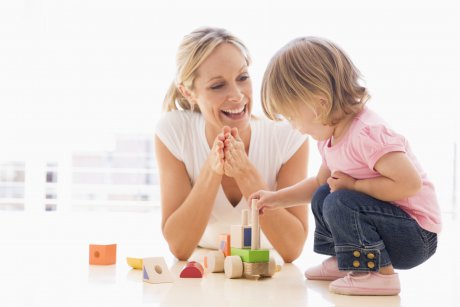 10 intrebari dificile de la copii cu raspunsuri simple de la parinti