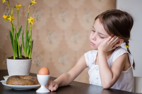 10 semne care îți spun că ai un copil cu deficiențe nutriționale