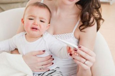 Ce facem cand bebelusul are febra?