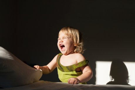 Teroarea nocturnă sau pavorul nocturn la copii: sfaturi salvatoare pentru părinți 