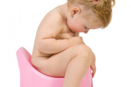 Diareea, constipatia si scaunul normal la copii - sfatul pediatrului