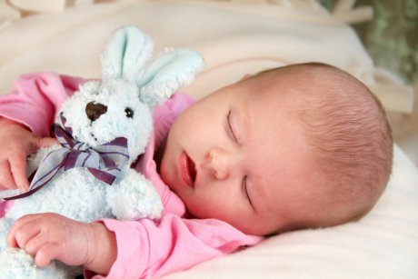 Cum reducem la minimum riscul SIDS la bebeluși