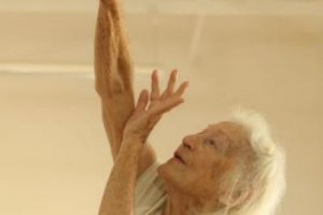 Este dansatoare, coreografă și tocmai ce a împlinit ... 103 ani