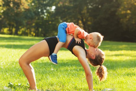 Recapătă-ți flexibilitatea spatelui și suplețea taliei cu ajutorul exercițiilor Yoga!