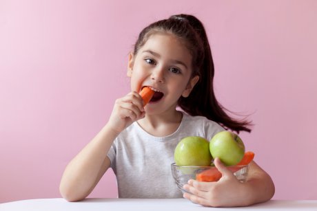 5 metode inspirate pentru a crește aportul de vitamine din alimentația copiilor tăi