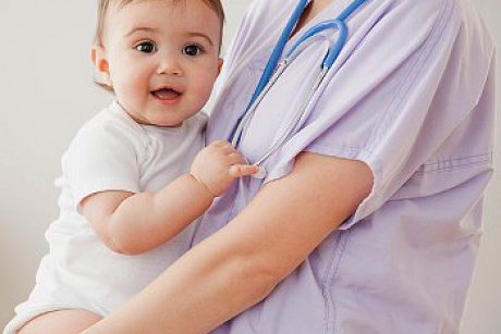Vizitele la medic: cand sunt necesare pentru copil
