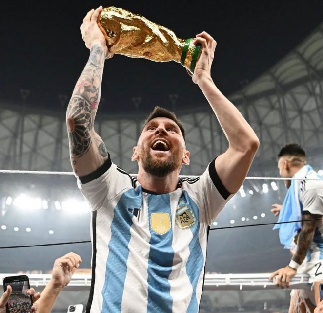 Leo Messi a adus Cupa Mondială în Argentina!