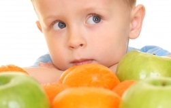 Meniul zilnic al copilului: tu ii oferi cele 5 vitamine obligatorii?