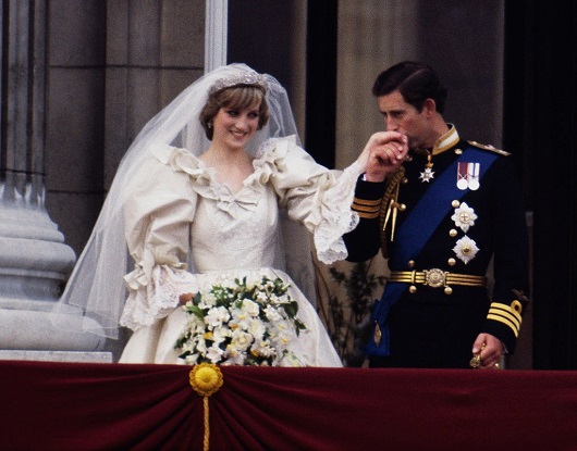 imagine de la nunta Printului Charles si a Printesei Diana