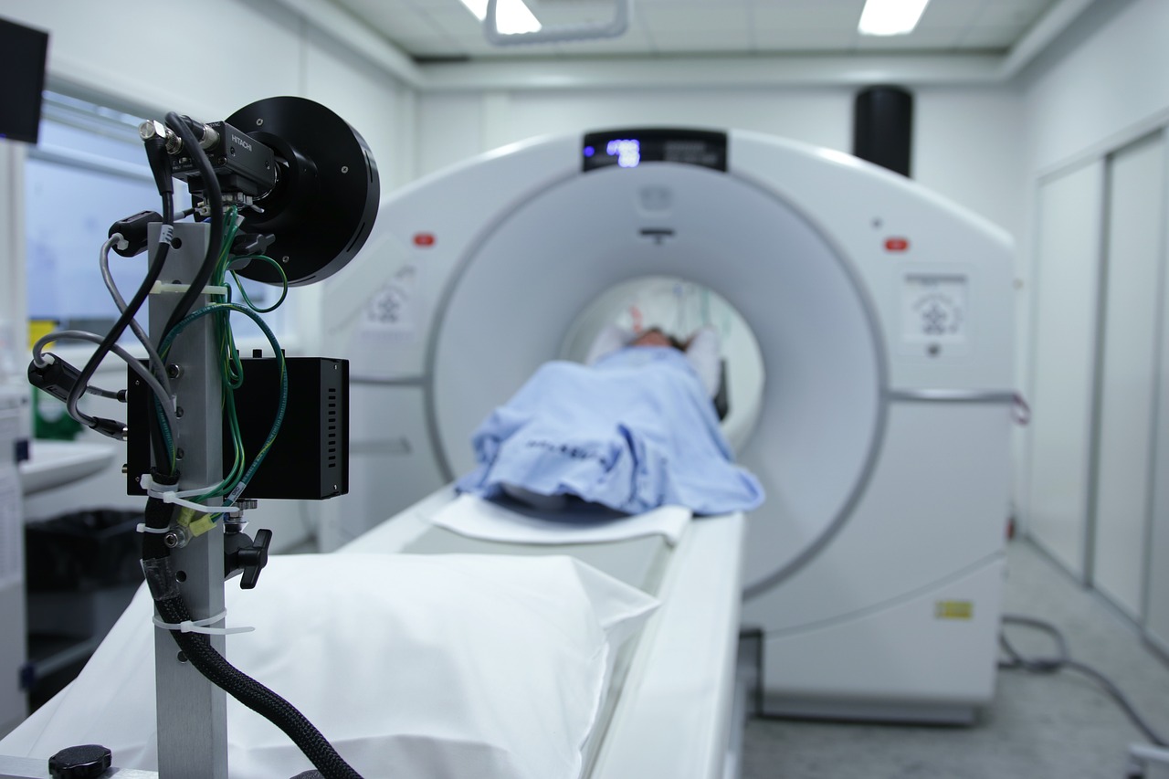 diferenta dintre CT si RMN-scanare CT
