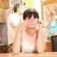 Fiica mea adolescentă poate fi gay din cauza mea? Mi-a spus că nu vrea să audă de bărbați după ce a văzut ce am trăit eu cu tatăl ei