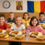 Ce mănâncă un copil român la școală, pe banii statului. Copii din mediile defarorizate merg la școală doar pentru masa caldă