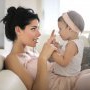 6 greșeli pe care le faci când îi vorbești bebelușului tău