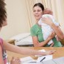 Ce spune neonatologul că trebuie să faci în prima zi acasă a bebelușului