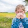Vine primăvara! Cum previi apariția rinitei alergice la copii?