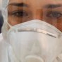 Mărturia unei asistente de la spitalul din Suceava: "Fiica mea spune rugăciuni pentru mine și pentru pacienții mei. În combinezoanele astea nu contează cine are diamante."