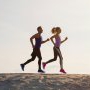 Jogging-ul în pandemie: este mai periculos să alergi în spatele cuiva decât în dreptul lui