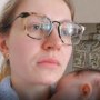 Bebeluș, mamă și tată infectați cu coronavirus: un jurnal video care dovedește realitatea unui virus necruțător