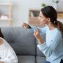 „Mama a țipat la tine astăzi. Îmi pare rău, copile. Haide să-ți explic ceva"