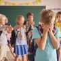 Cum va arăta bullying-ul în școli din septembrie? Normele care vor defini viitorul emoțional al copiilor noștri