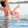 Eroi printre noi: O fetiță de 1 an a căzut în apele Dunării și a fost readusă la viață de un asistent medical aflat în timpul său liber