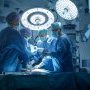 Premiera emoționantă în România: părinții unui bebeluș în moarte cerebrală i-au donat organele. Au salvat viața unui alt copil