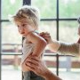 Iedera otrăvitoare: Cum acorzi primul ajutor copilului?