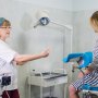 Răspunsurile ginecologului la 10 întrebări de la mame cu fete adolescente. Prima vizită și primele temeri
