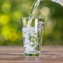 Contraindicații pentru apa alcalină: cum trebuie să o consumi?