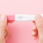 Un adolescent născut şi crescut ca băiat a rămas însărcinat după ce a aflat că are ovare