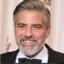 George Clooney despre viaţa de tată: "Spăl vase, fac curat. Mă simt ca mama mea în 1964. Înţeleg acum de ce şi-a ars sutienul"