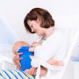 Studiu important: mamele transmit prin alăptare anticorpi Covid-19 bebelușilor