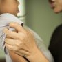 Cum sunt pedepsiți în instanță părinții care își maltratează copiii