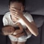 Vecina mea s-a plâns de zgomotul făcut de copilul meu când plânge, așa că i-am cumpărat dopuri pentru urechi