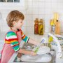 Activitățile casnice îmbunătățesc funcția cognitivă a copiilor