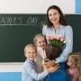 Ziua Profesorilor: ce ar trebui să știe copilul tău și cum să o sărbătoriți