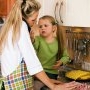 Mamele casnice au parte de o viață extrem de solicitantă acasă. A venit timpul să fim mai înțelegători cu ele