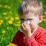 Copiii cu o alergie pot dezvolta mai multe. Ce spun specialiștii